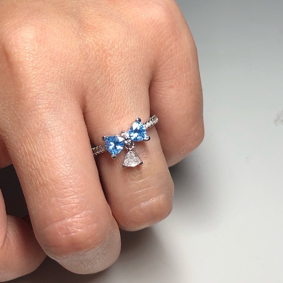 Pandora bridgerton limited edition blue bow complete set - Picture 2 of 9